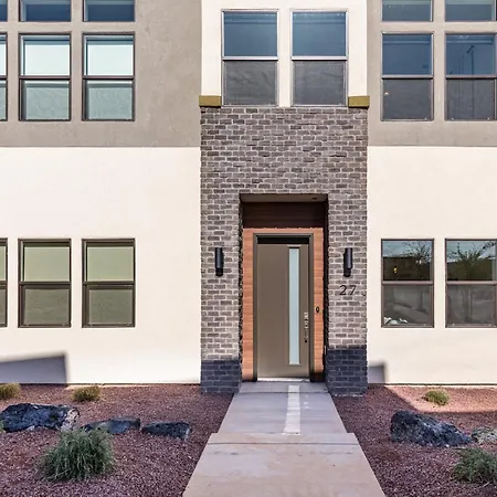 Villa 27 - 4 Bedroom Townhome! Pool And Hot Tub!